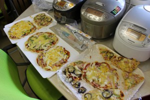 クラシルに投稿？ランチで残った素麺でピザを作りました。先生方の夜食。