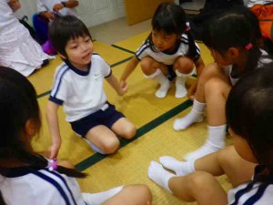 雨、早くあがらないかなぁ～？？